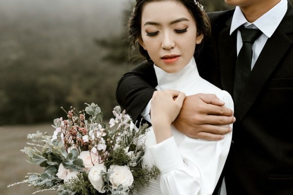 Pertimbangkan 6 Hal Ini sebelum Kamu Memutuskan untuk Menikah