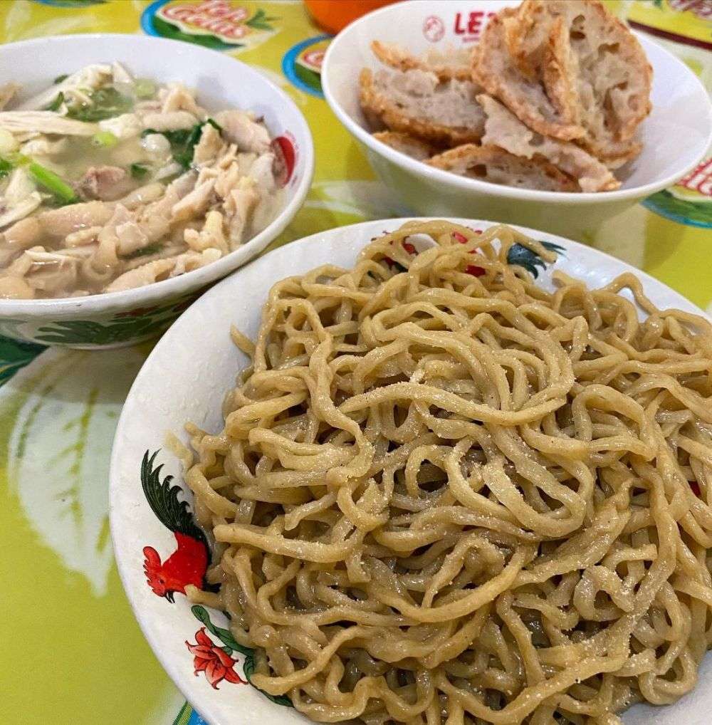 5 Mie Ayam Rekomendasi Kuliner Jakarta, Kenyal Dan Gurih!