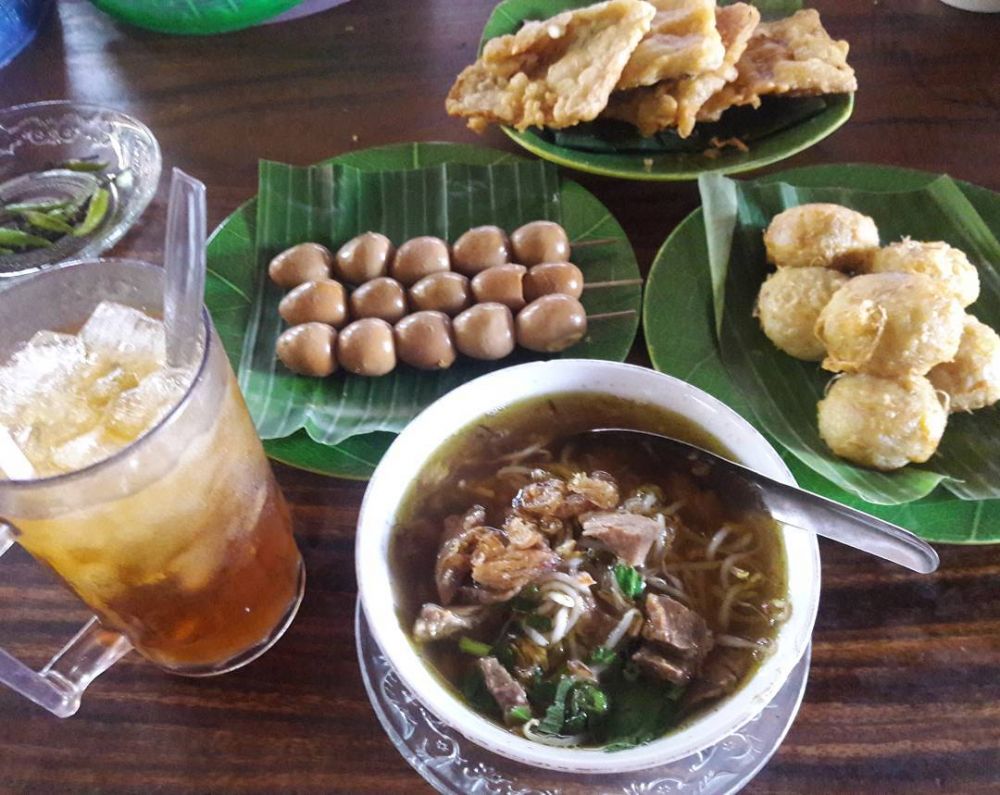 5 Rekomendasi Tempat Makan Soto di Tangerang, Dagingnya Empuk!