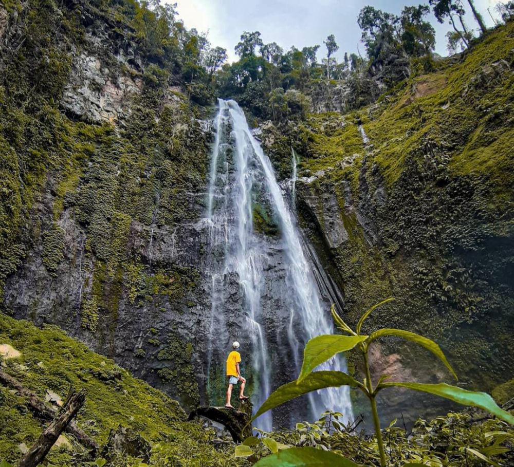 Keajaiban Air Terjun Tiu Pupus: Pesona Alam Tersembunyi di Pulau Lombok