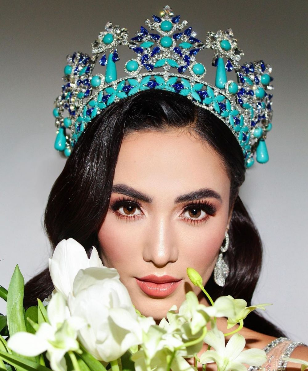 9 Potret Pesona Karolina Vidales Miss World Meksiko 2021