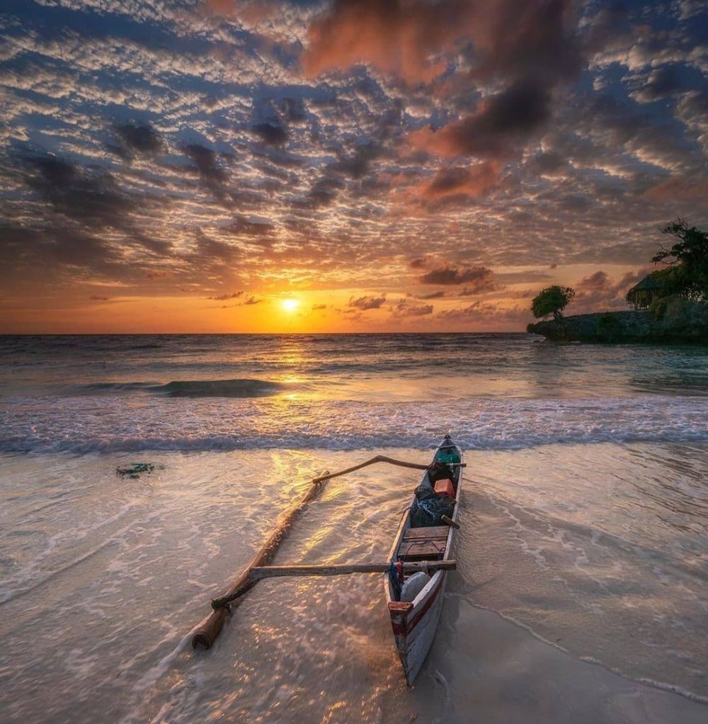 Pulau Selayar (instagram.com/sunset_super_pics)