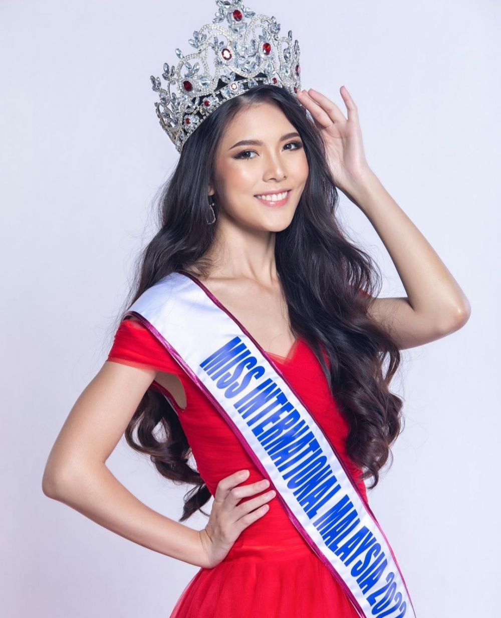 Potret Giselle Tay Miss International Malaysia 2022