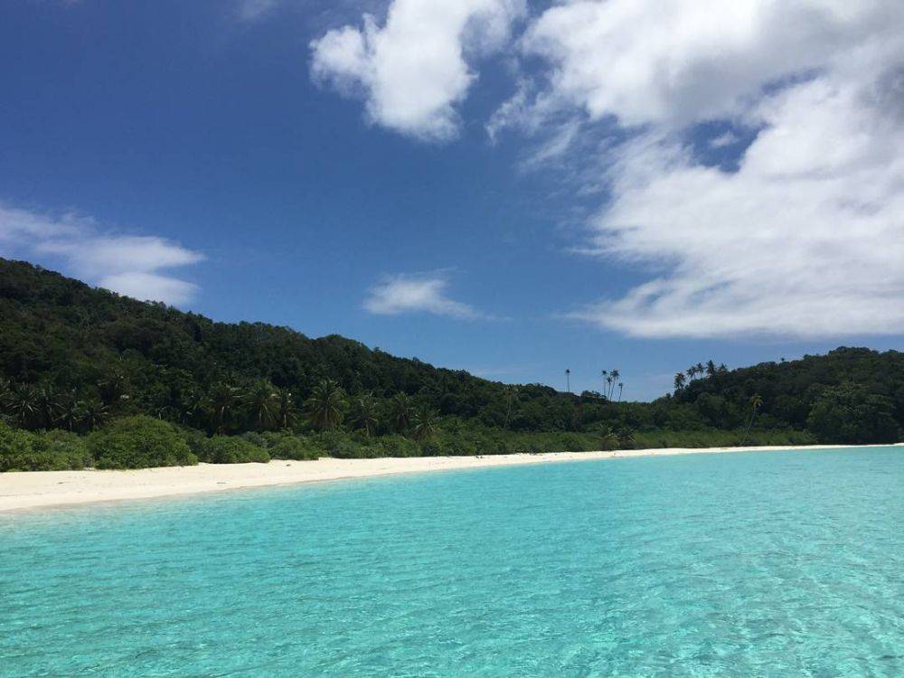 10 Pesona Pulau Penjalin Di Anambas, Eksotis Bak Permata