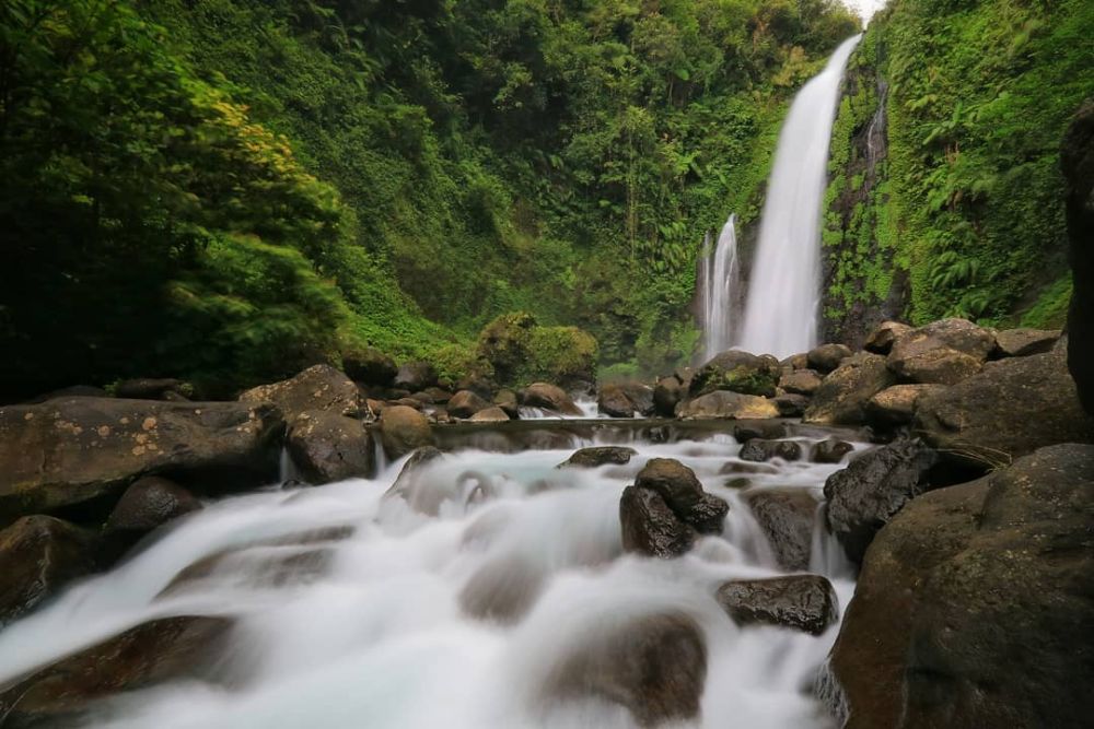 10 Pesona Curug Gomblang, Air Terjun Eksotis di Banyumas