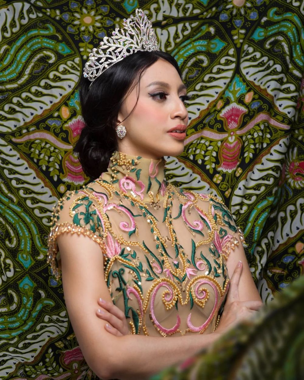 9 Pesona Chrissy Fransisca Puteri Indonesia Banten 2022, Memukau!