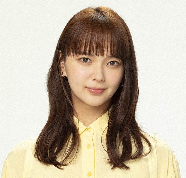 9 Facts about Mikako Tabe, Kazunari Ninomiya's Co-star in Drama My Family