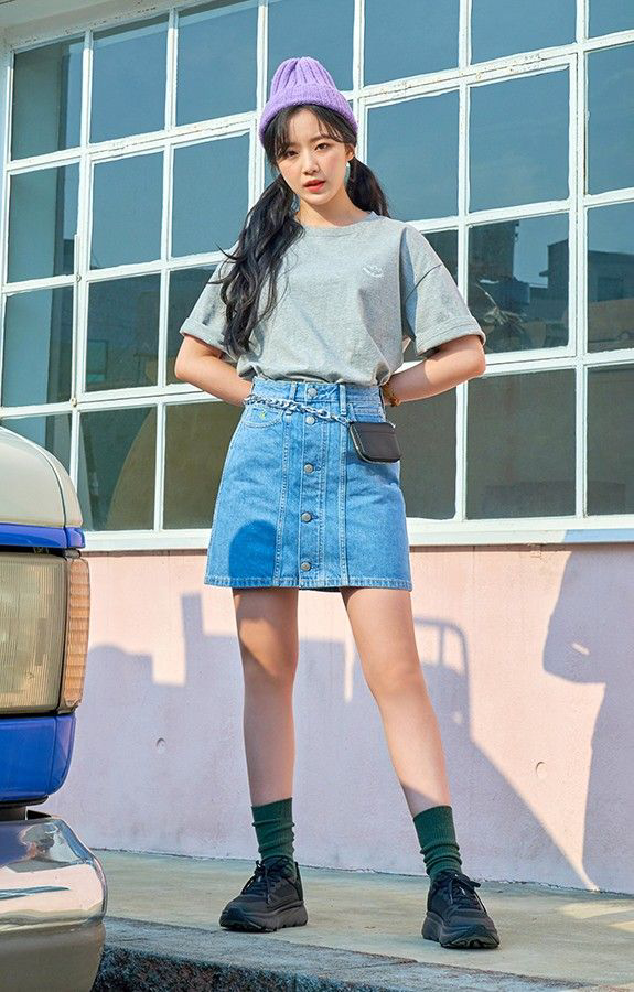 13 Shuhua (G)I-DLE's Girly Outfit Inspirations, Catchy and Trendy