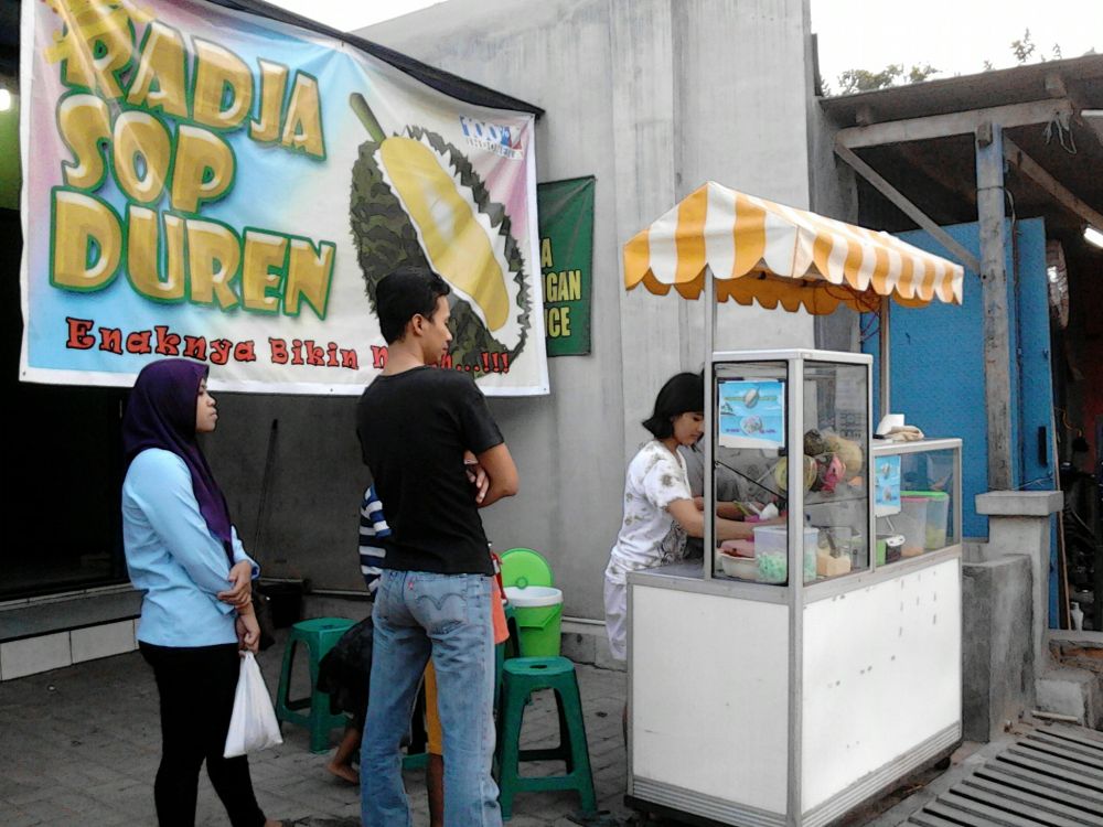 Tempat Makan Es Sop Durian Enak di Tangerang Raya, Segar Banget