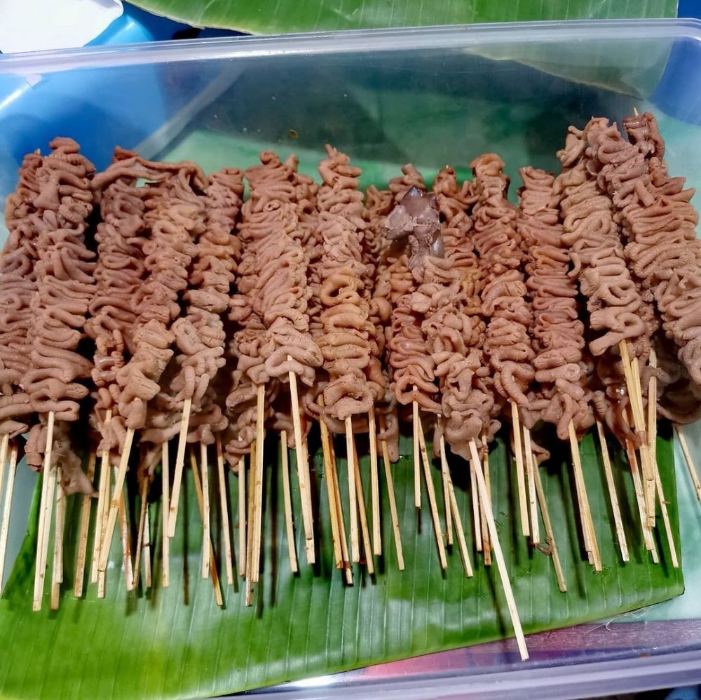 9 Jenis Sate Khas Angkringan Yang Paling Sering Ditemui