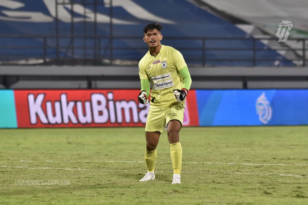 Antarlini Persipura Vs PSM, Adu Cerdas Dua Gelandang Asing