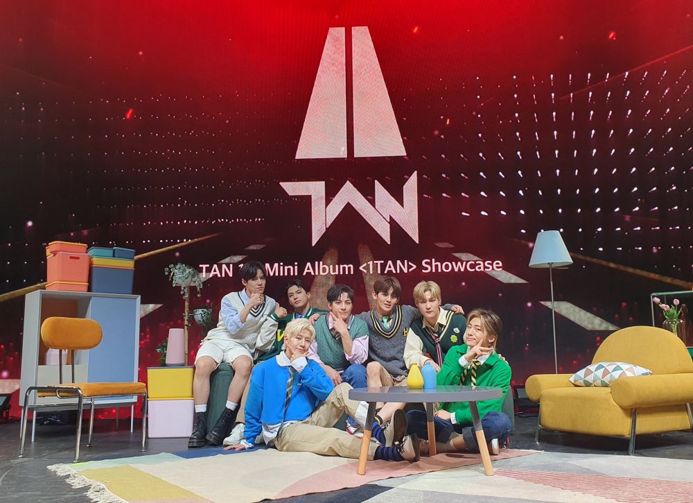 9 Fakta Menarik Grup KPop TAN yang Baru Debut