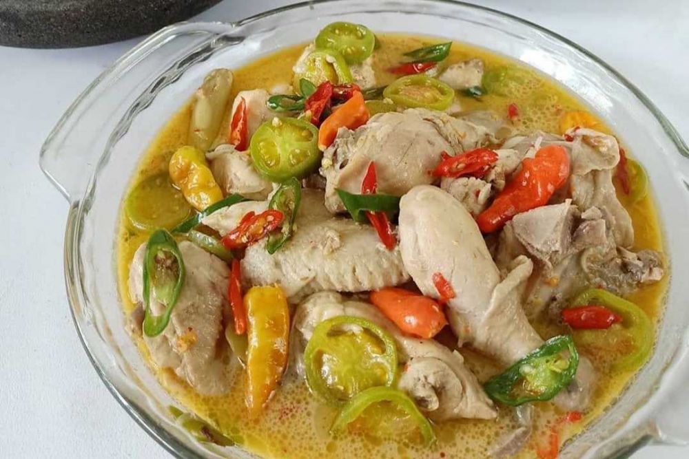 Resep Garang Asem Ayam Mudah, Rasanya Gurih dan Segar