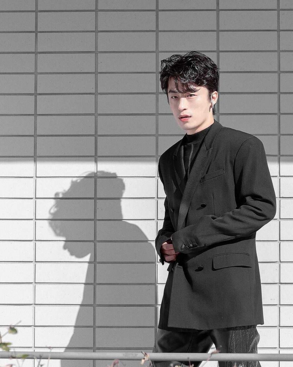 12 Facts about KDrama Monstrous, Cooperating with Actor Goo Gyo Hwan