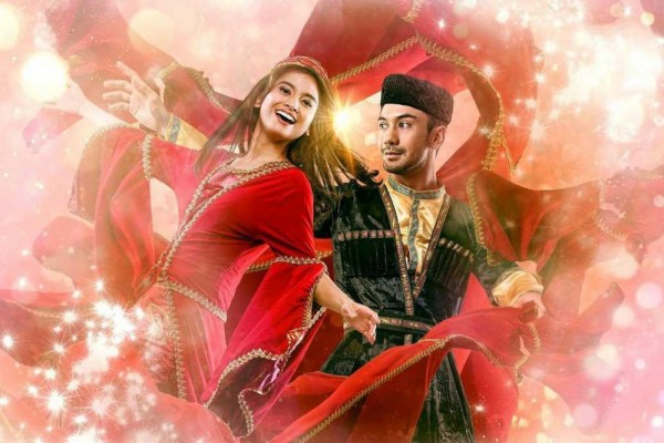 5 Film Romantis Indonesia Cocok Ditonton Bersama Pasangan 