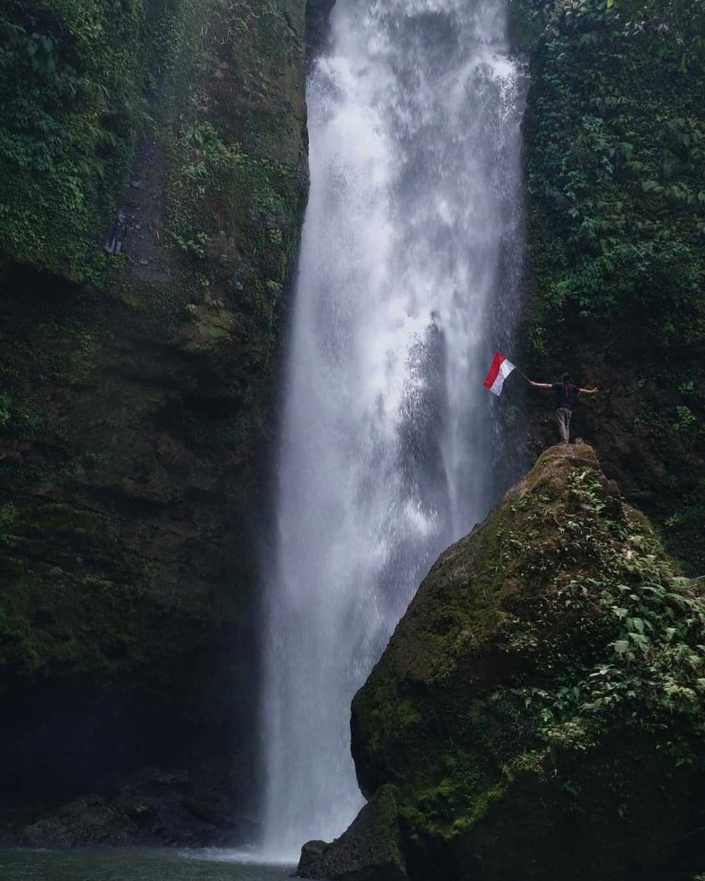 Waterfall Инстаграм