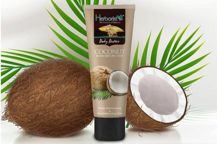 5 Body Care Berbahan Dasar Coconut Untuk Kulit Kering