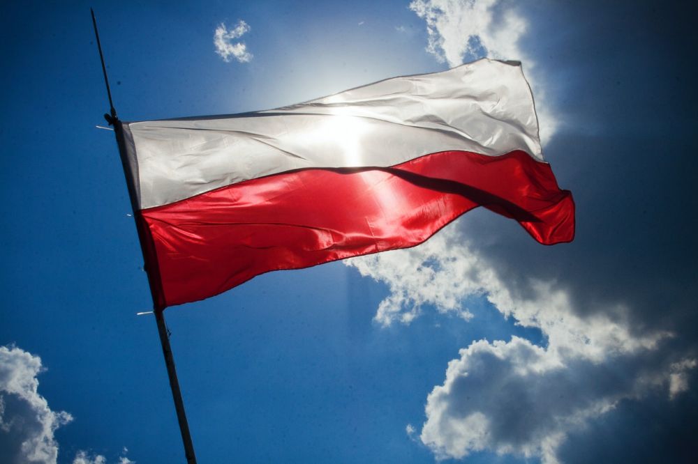Polandia Pecat Para Pemimpin Media Pemerintah