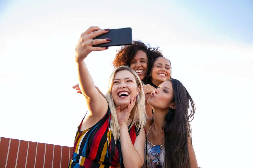 Often taken for granted, these are 5 real benefits of coming home from work on time