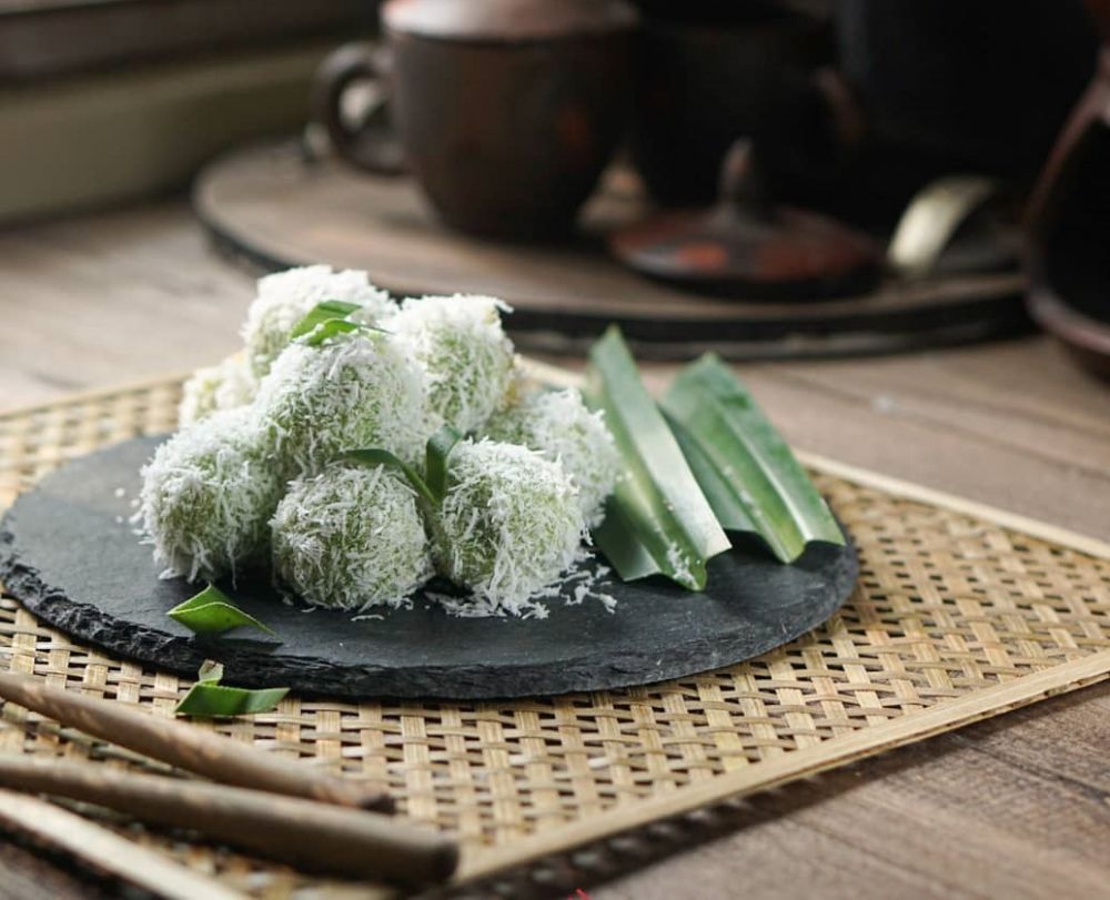 Resep Membuat Klepon Isi Kacang Hijau, Kenyal dan Nikmat Abis