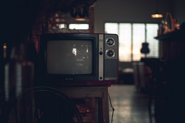 Dear Warga Jatim, Hari Ini TV Analog Resmi Dimatikan