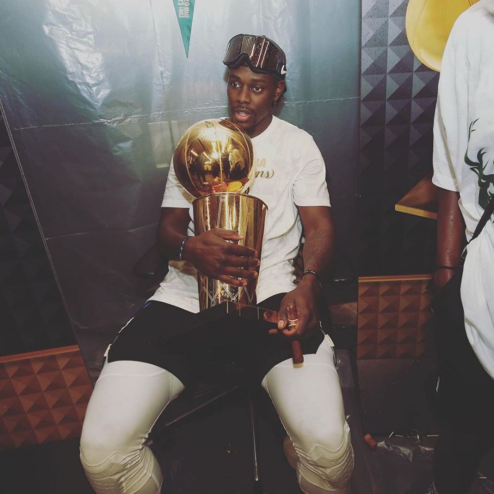 10 Fakta Jrue Holiday, Peraih NBA Teammate Of The Year 2022