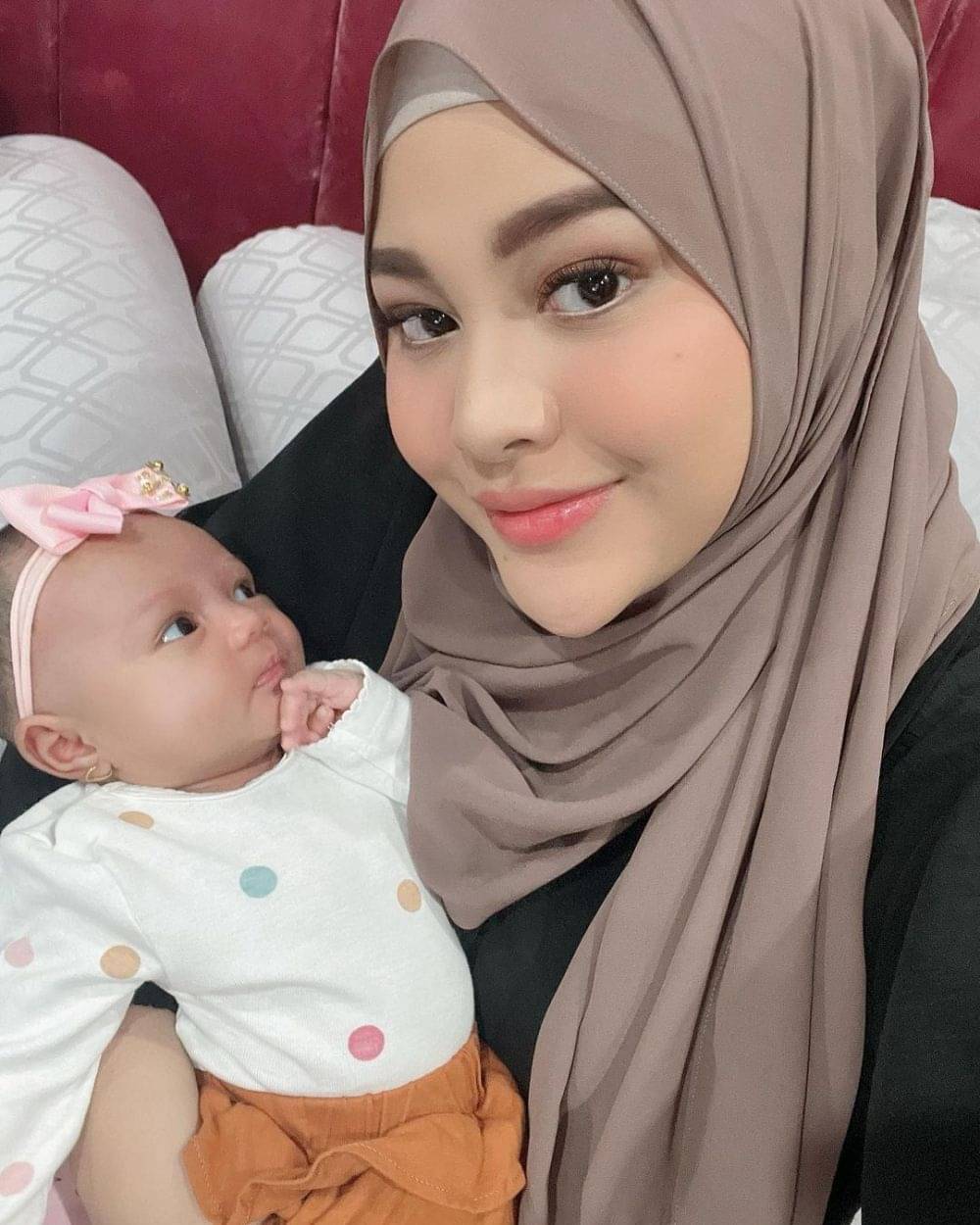 10 Potret Baby Ameena Dalam Berbagai Ekspresi