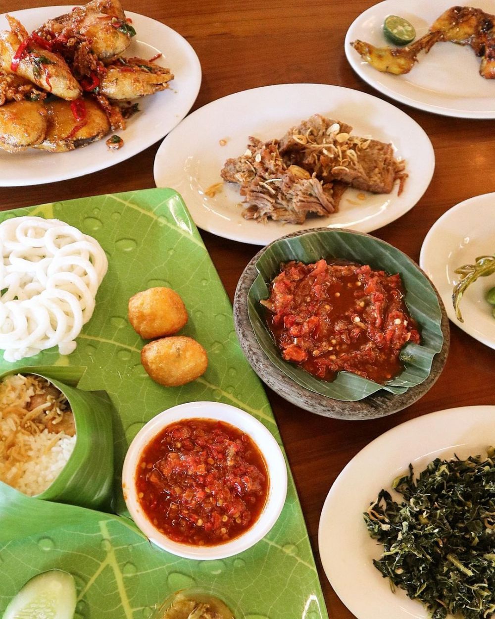 7 Rekomendasi Restoran Sunda di Bandung, Mari Bukber, yuk!