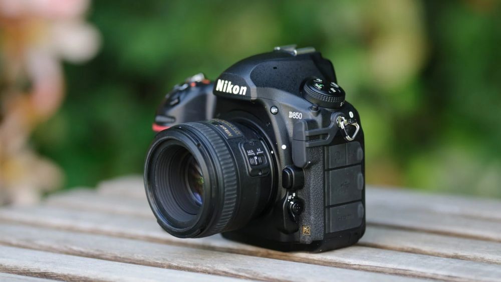 5 Rekomendasi Kamera Nikon High-End untuk Profesional Tahun 2022 