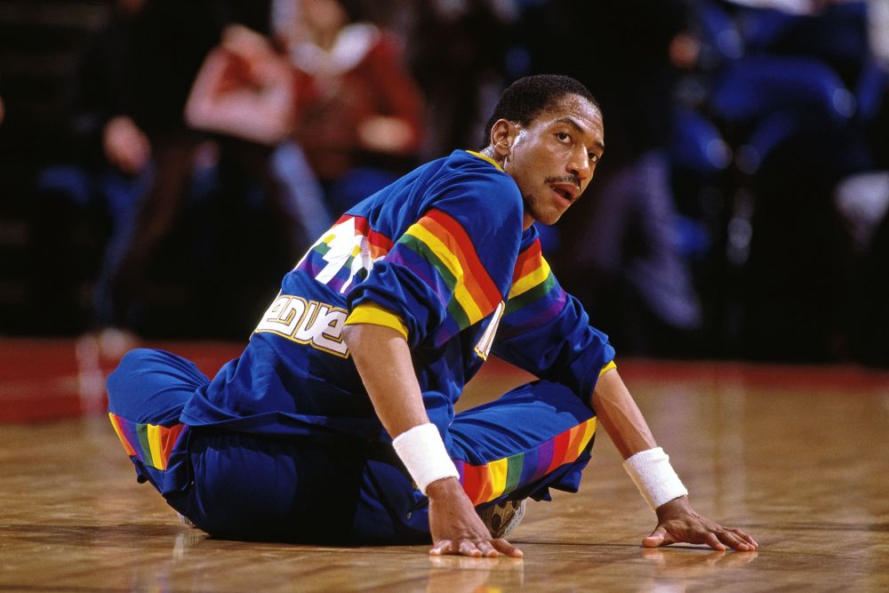 Alex english 100. Алекс Инглиш. Алекса Инглиш. Alex English.