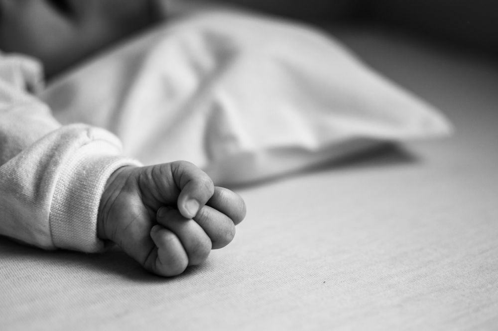 Jasad Bayi Malang Ditemukan di Pinggiran Sungai di Sumbawa Barat  