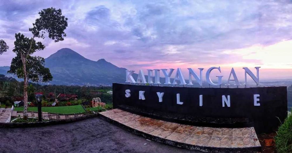 Tempat Foto Kahyangan Skyline