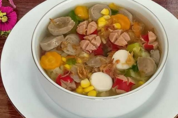 Resep Sop Sosis Bakso Enak Dan Praktis Hangat