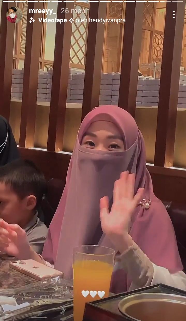 9 Momen Bukber Nadzira Shafa dan Larissa Chou, Akur Berdua