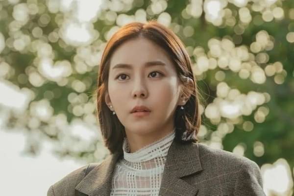 10 Aktris Korea Paling Sering Bermain Di Melodrama