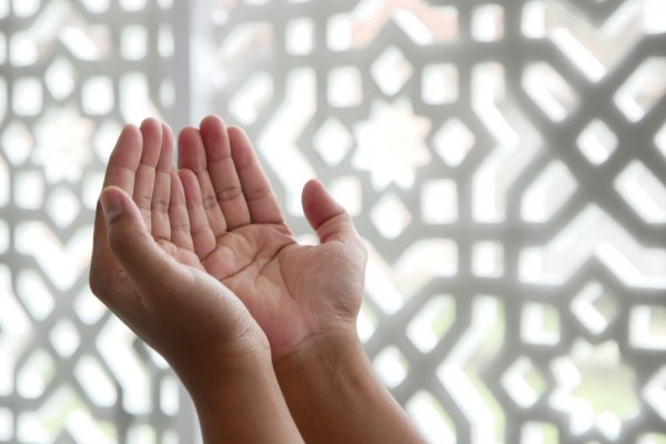 5 Doa Terbaik Menjemput 10 Malam Terakhir Ramadan, Berkah Melimpah
