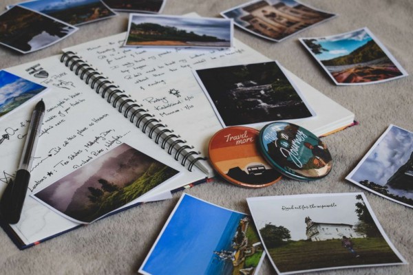 5 Tips Membuat Scrapbook Estetis untuk Journaling