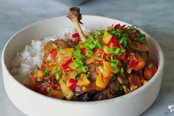 Resep Bebek Goreng Cabe Nanas ala Chef Martin Praja
