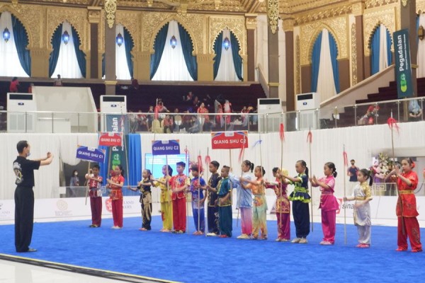 6 Potret Sasana Wushu Bali Ikut Kejuaraan di Surabaya