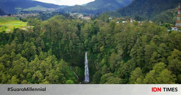 9 Potret Air Terjun Grojogan Sewu, Pesona Di Lereng Lawu