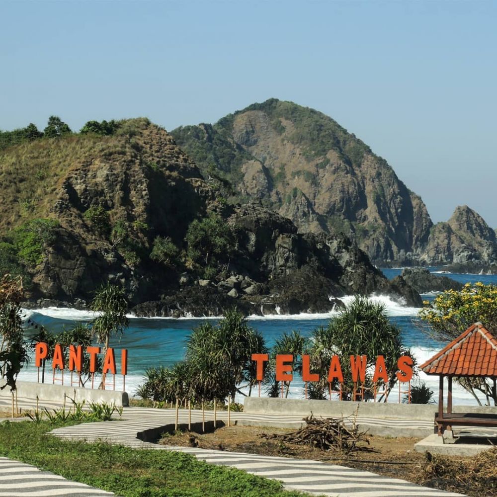 Pantai Telawas Sensasi Berendam Di Kolam Alami Tepi Pantai Yang Eksotis Di Lombok Pantai Telawas Sensasi Berendam Di Kolam Alami Tepi Pantai Yang Eksotis Di Lombok