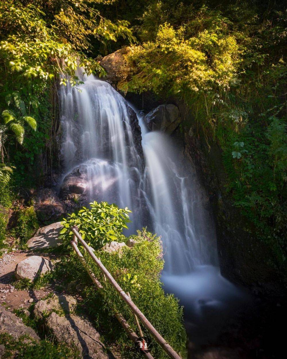 Curug Cipamingkis Bogor