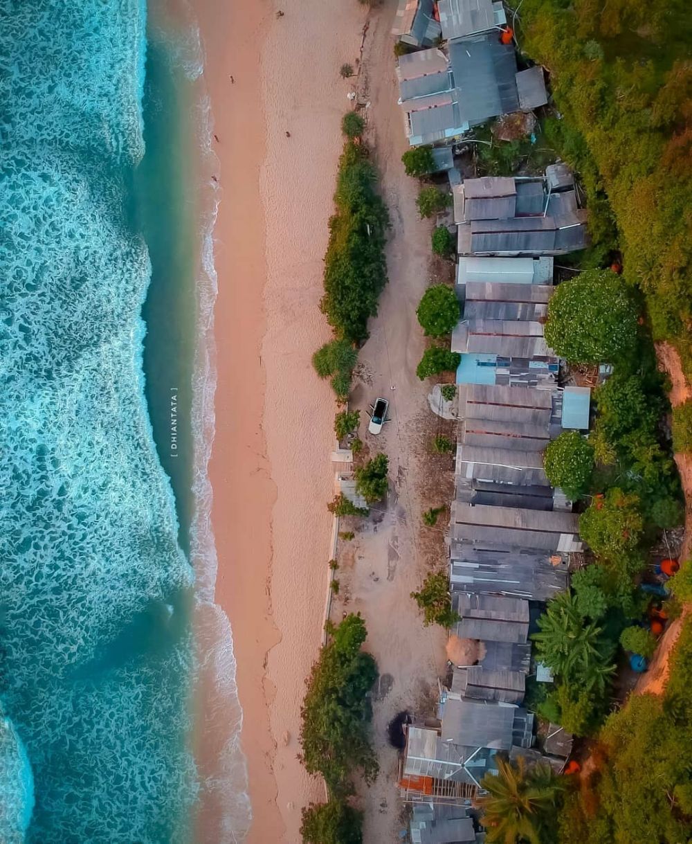 10 Potret Pantai Pok Tunggal Yogyakarta Bak Kepingan Surga 2075