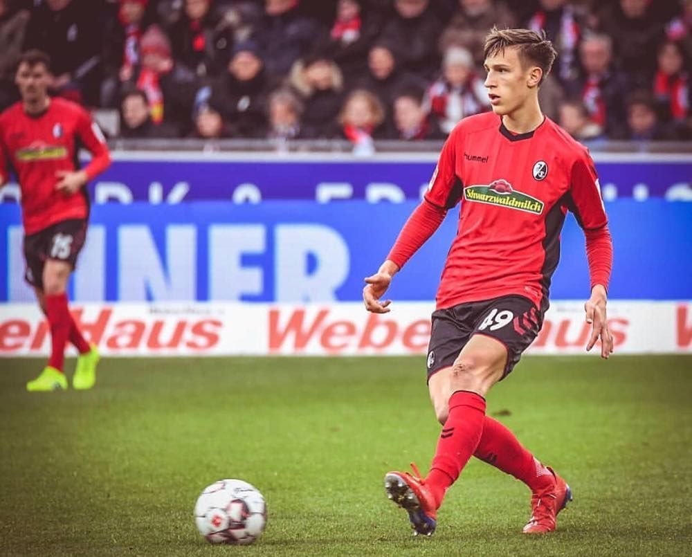 Fakta Nico Schlotterbeck, Bek Muda Jerman Milik SC Freiburg