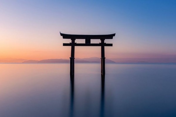 5 Danau Terindah di Jepang, Suasananya Bikin Pikiran Tenang 
