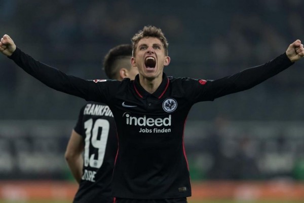 10 Fakta Jesper Lindstrom, Pemain Muda Bergaya Mirip Thomas Mueller