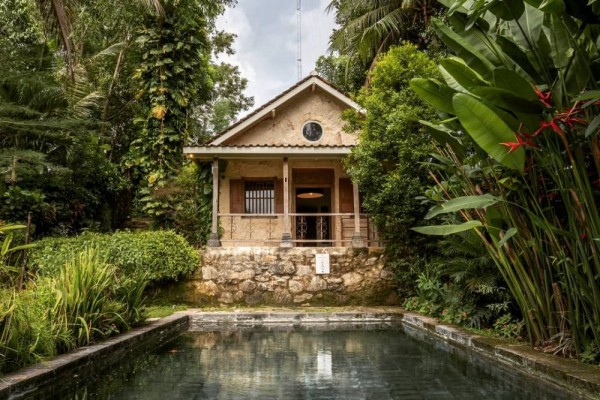 Staycation di Villa Sunset, Menepi Sejenak dari Kesibukan