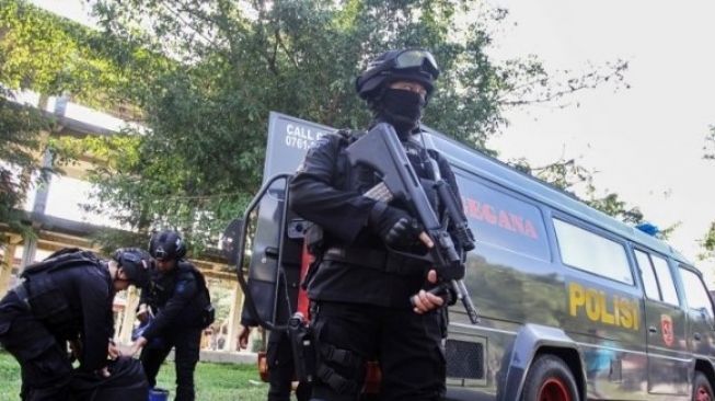 Terduga Teroris yang Ditangkap Densus 88 di Banyuwangi Juga Pengacara