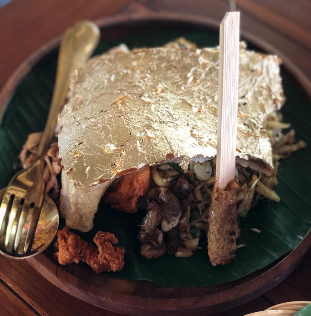 5 Rekomendasi Warung Makan Babi Guling di Denpasar, Cozy Banget 
