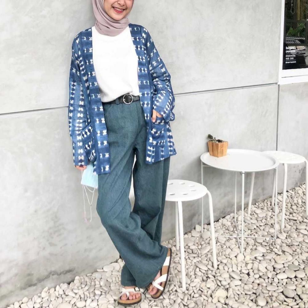 11 Padu Padan Outfit Ngantor ala Dianty Annisa, Anti Mati Gaya!